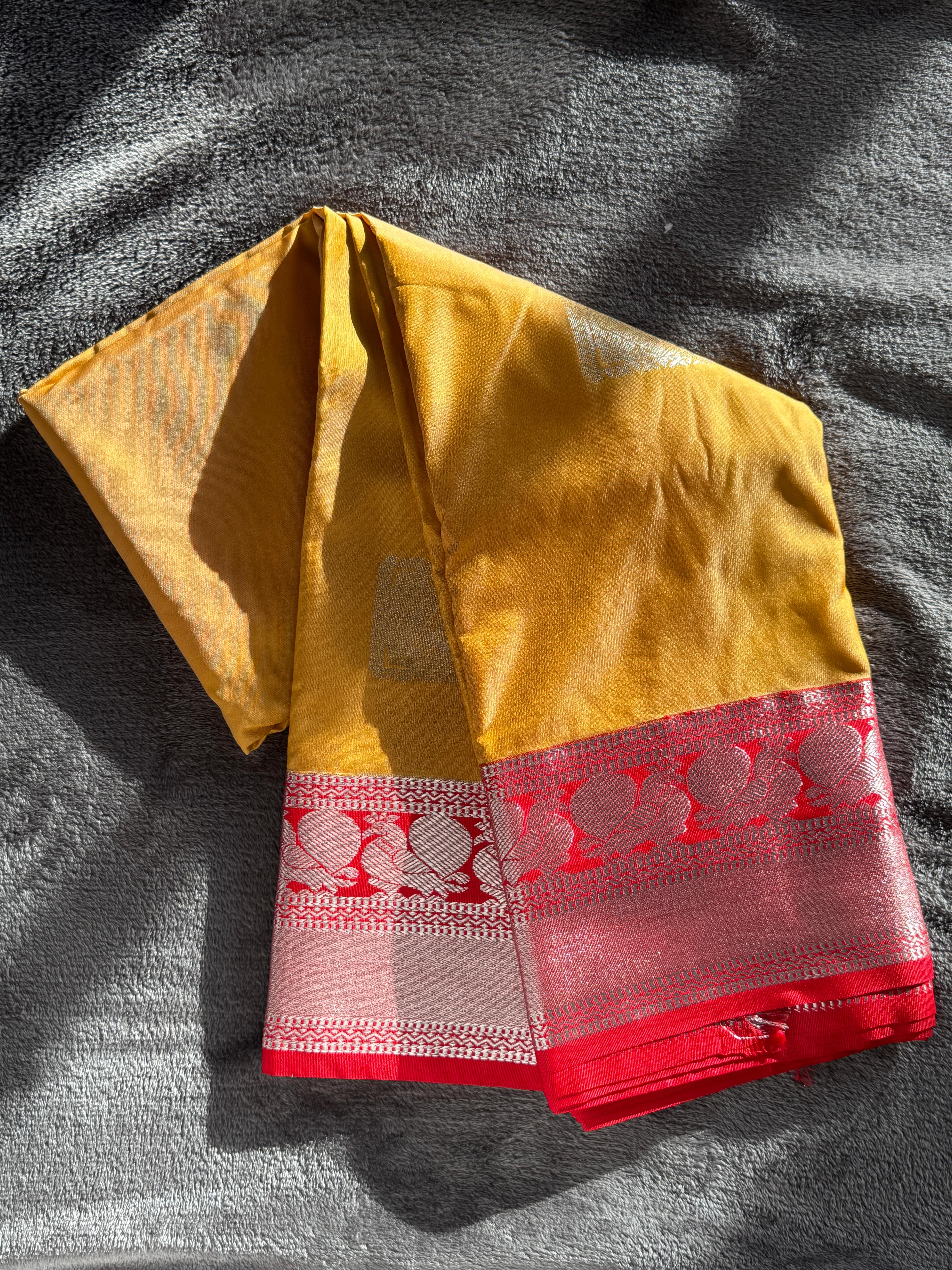 Lotus Flame – Mustard with Red Silver Border