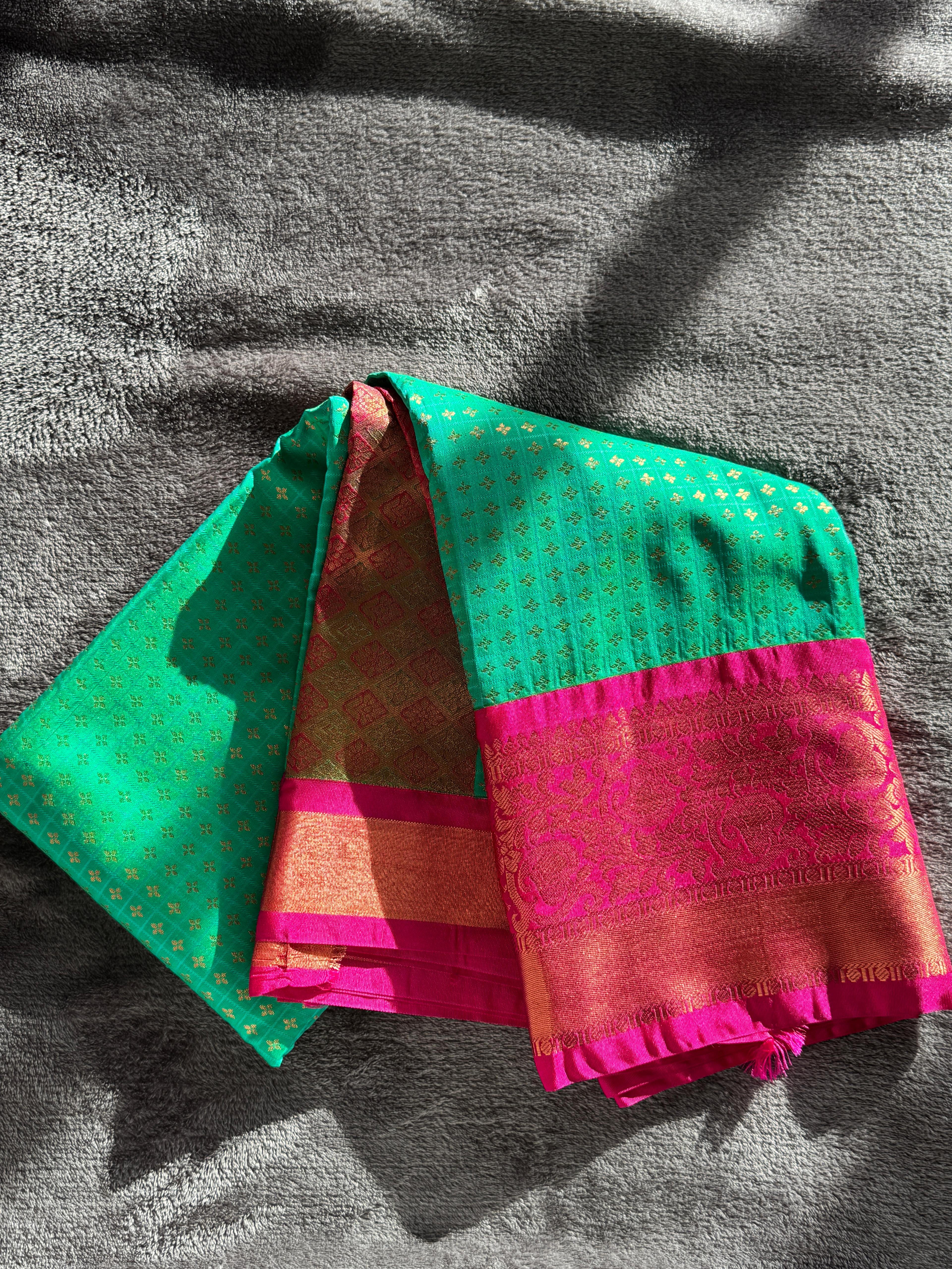 Royal Blossom – Magenta & Green Temple Weave